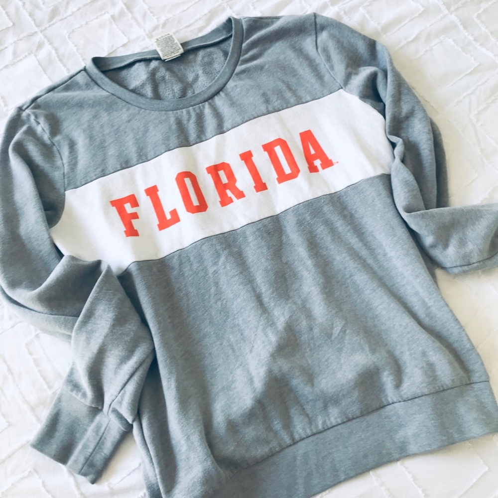 Victoria’s Secret Pink Sweater - Florida